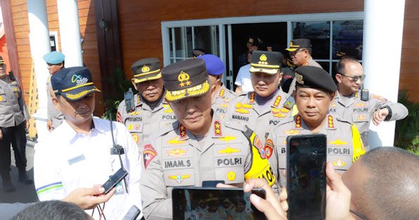 Polisi 24 Jam Awasi Penyeberang Selama WWF di Bali