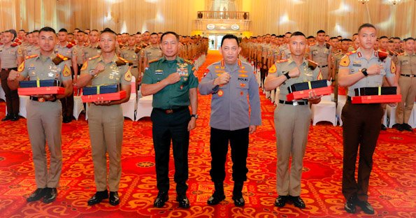 Panglima dan Kapolri Berikan Pesan Kepada Calon Perwira Remaja TNI-Polri