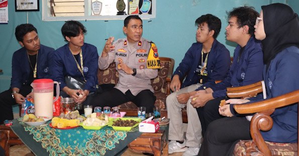 Kelompok KKN Mahasiswa IPB Apresiasi Polres Batu atas Program Jum’at Curhat Door to Door