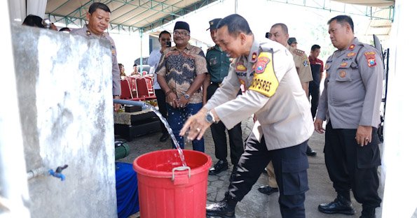 Menanggulangi Kekeringan, Polisi Bangun Sumur Bor di Dua Kecamatan