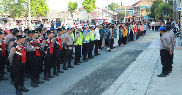 Polisi Gelar Pengamanan, Gresik Bersholawat di Pulau Bawean Berjalan Kondusif