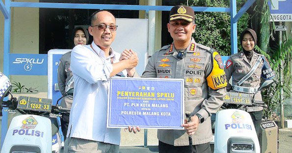 Dukung Kurangi Gas Buang, Kapolresta Malang Kota Launching SPKLU, Hasil Kolaborasi Bersama PLN