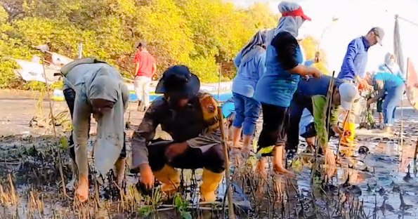 Melalui Program Binmas Menyala, Polres Probolinggo Jaga Kelestarian Lingkungan dan Kesejahteraan Nelayan