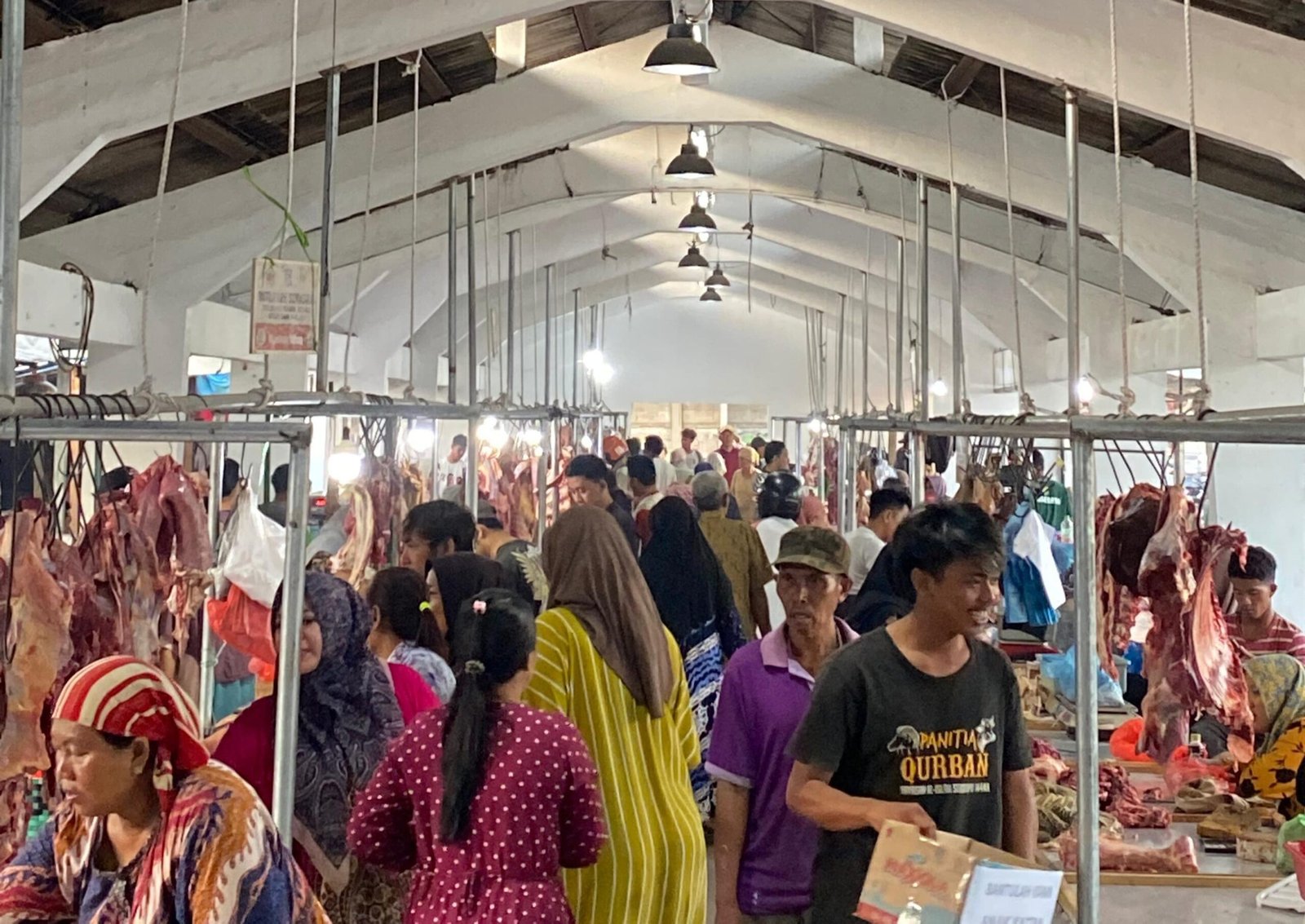 Pemkot Surabaya Tata Pasar Daging Arimbi Pegirian