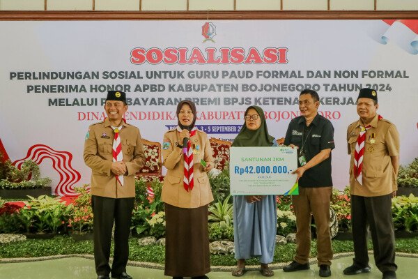 Tingkatkan Sesejahteraan Tenaga Pendidik, Pemkab Bojonegoro Sosialisasikan Program Kepesertaan BPJS