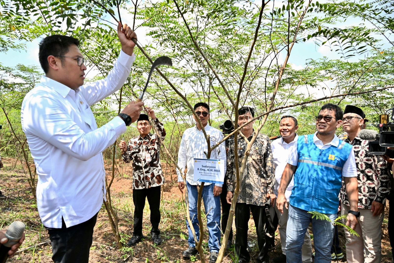 Terus Kembangkan Bahan Co-Firing Biomassa, PLN Bersama Kementan Luncurkan Model Pertanian Terpadu