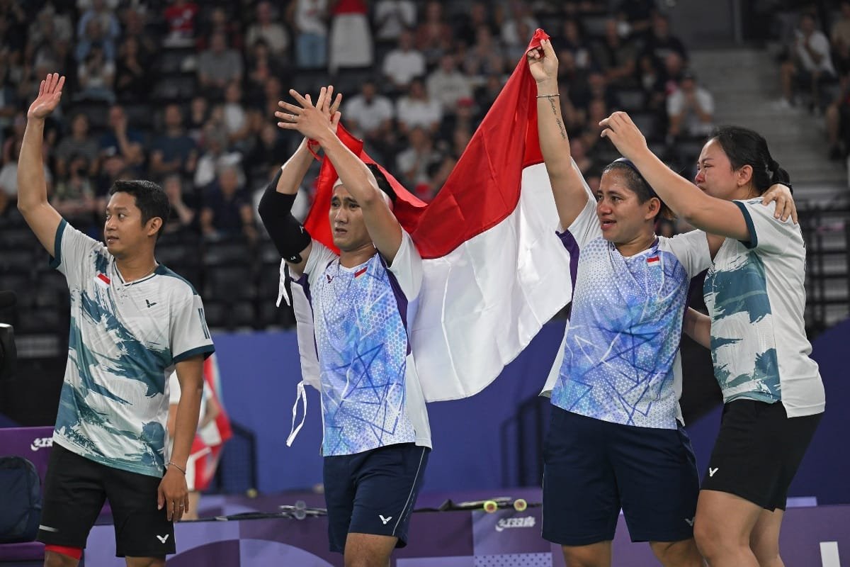 Haru! Hikmat Ramdani-Leani Ratri Persembahkan Emas Pertama Indonesia di Paralimpiade 2024 Paris