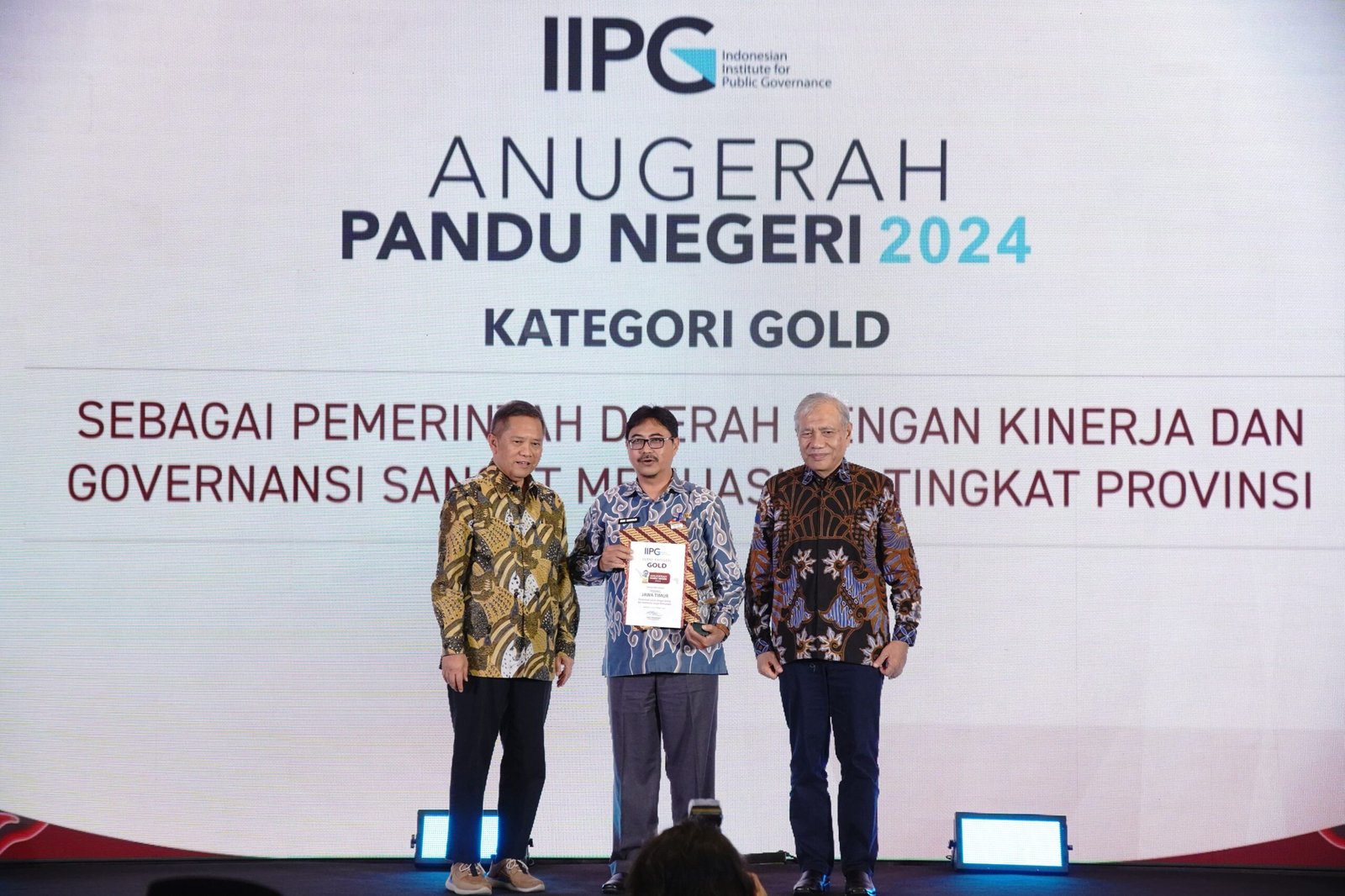 Pemprov Jatim Raih Penghargaan APN 2024 Kategori Gold