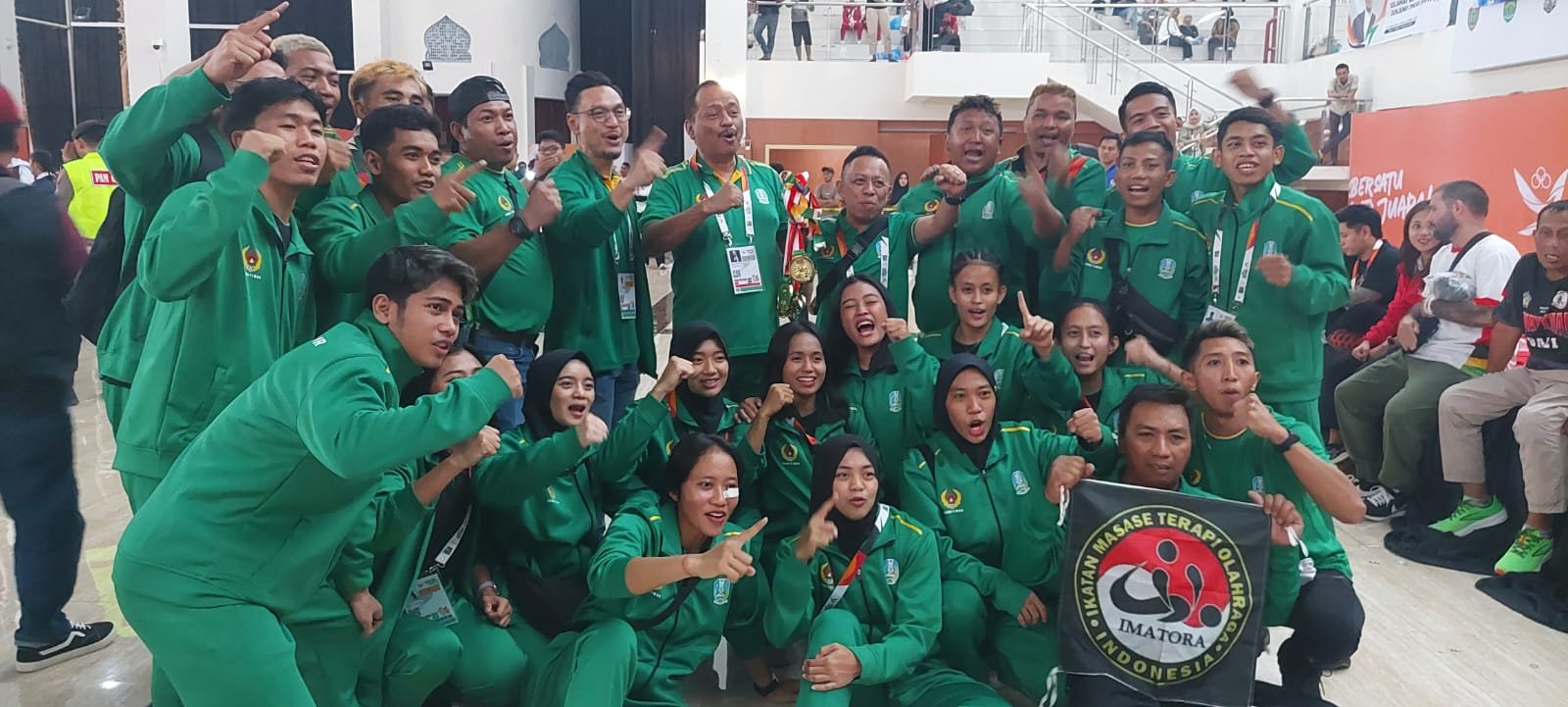 Raih 6 Medali Emas, Muaythai Jatim Juara Umum PON XXI 2024 Aceh-Sumut