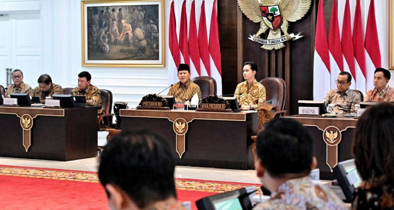 Prabowo Pimpin Sidang Kabinet Paripurna Perdana