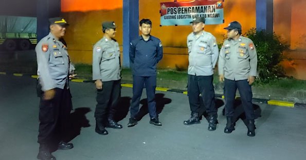 Polres Ngawi Tingkatkan Pengamanan Gudang Logistik KPU untuk Pilkada 2024