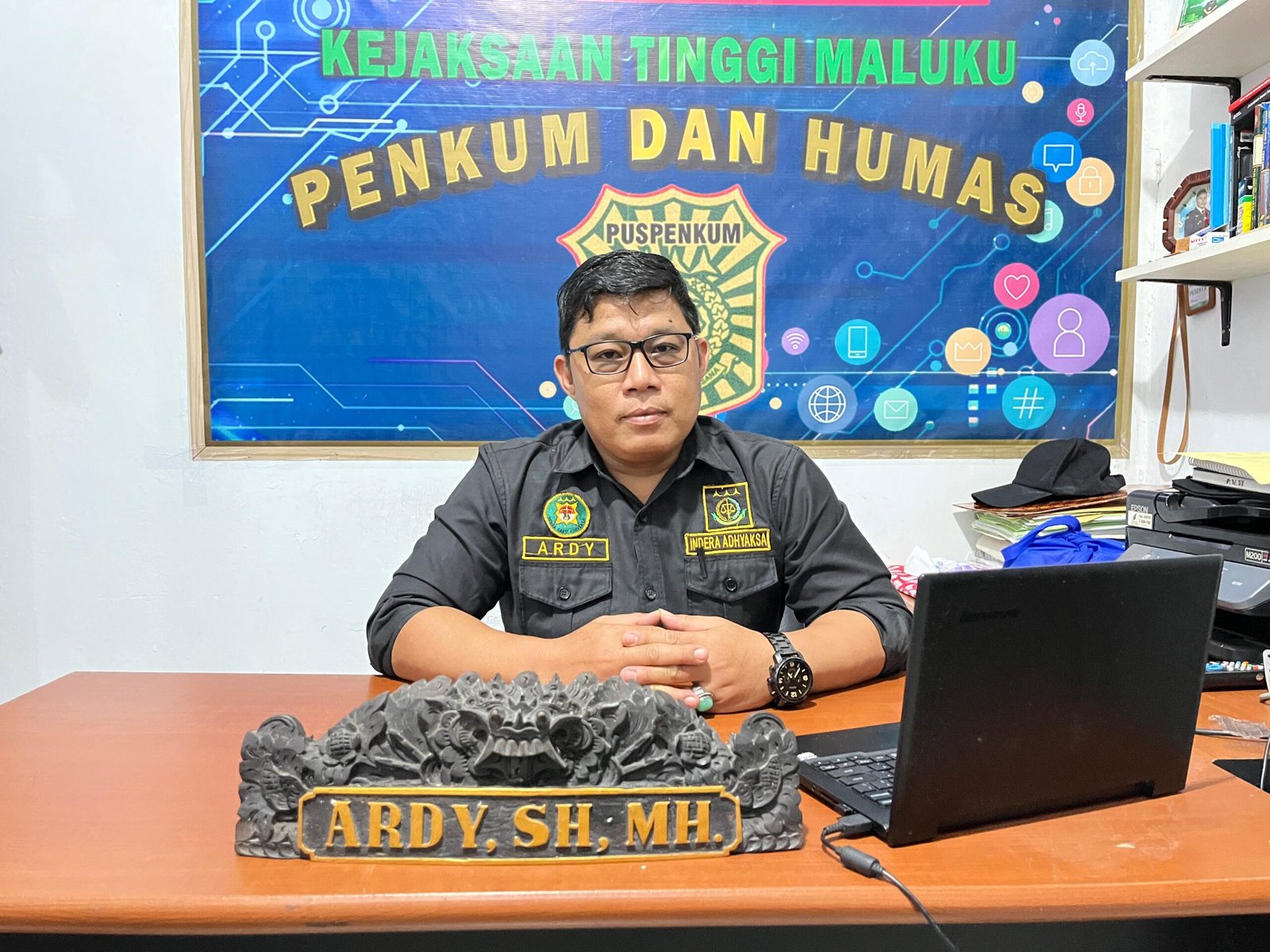 Penjelasan Kasi Penkum Kejati Maluku terkait Pemberitaan Salah Satu Media Online Di Maluku Dengan Judul “Dinilai Tidak Profesional Laksanakan Penegakan Hukum, LIRA Minta Jaksa Agung Evaluasi Kajati Maluku”