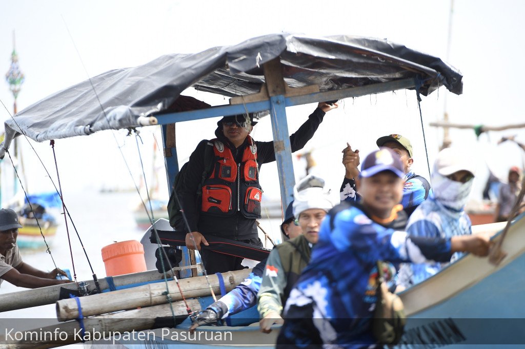 51 Pemancing Ikuti Fun Fishing Lekok Beach 2024