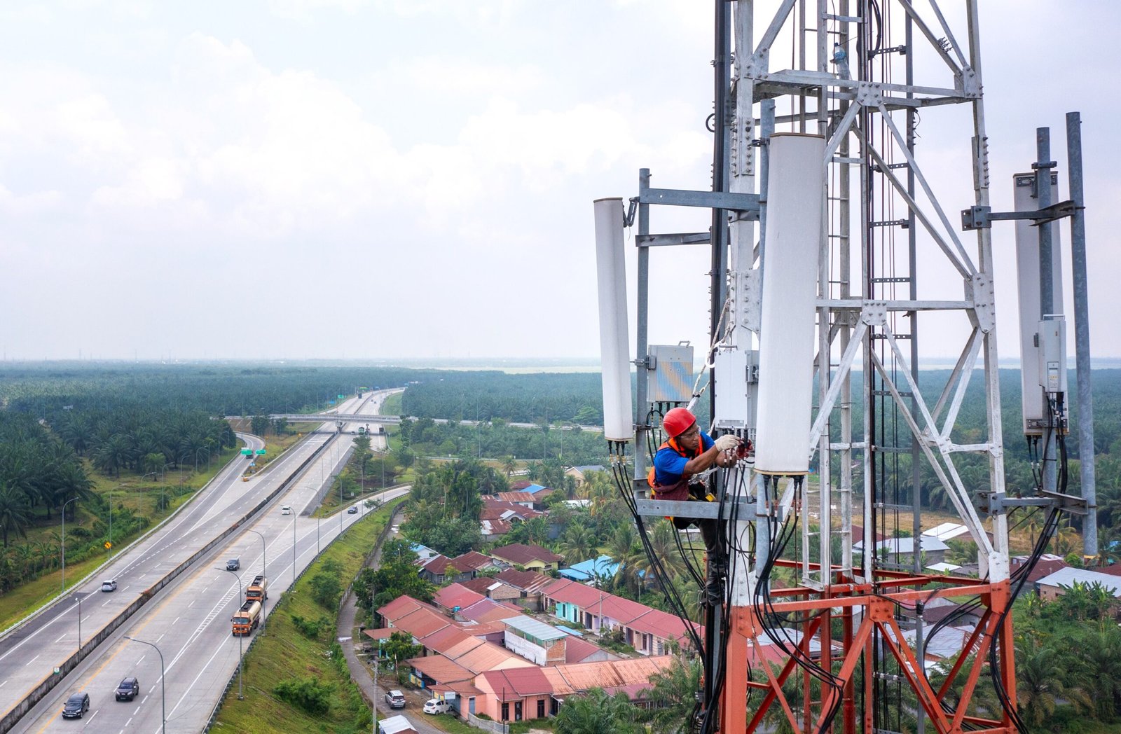 XL Axiata Pastikan Konektivitas Lancar untuk Sukseskan Pilkada 2024 di Seluruh Indonesia