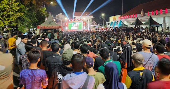 Upaya Cooling System di Pilkada 2024, Polres Pasuruan Kota Gelar Nobar Timnas Indonesia vs Saudi Arabia