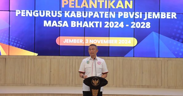 Kapolda Jatim Lantik Pengurus PBVSI Kabupaten Jember Masa Bhakti 2024-2028