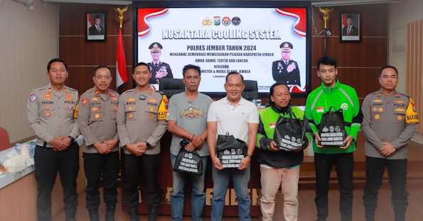 Cooling System di Pilkada 2024, Polres Jember Bersama Komunitas Motor Serukan Persatuan dan Kesatuan