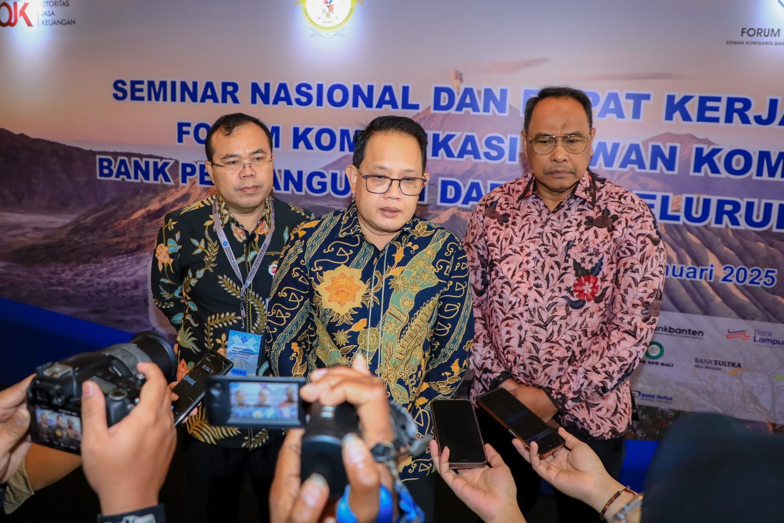 Di Rakernas FKDK-BPDSI, Pj. Gubernur Jatim Dorong BPD Beradaptasi di Era Digitalisasi dan Transformasi Ekonomi