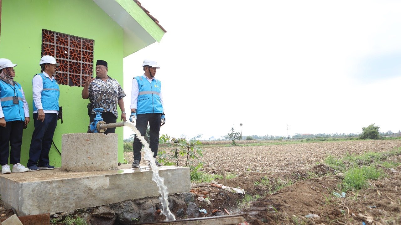 Dukung Ketahanan Pangan, PLN UID Jatim Jalankan Pompanisasi Melalui Program Electrifying Agriculture