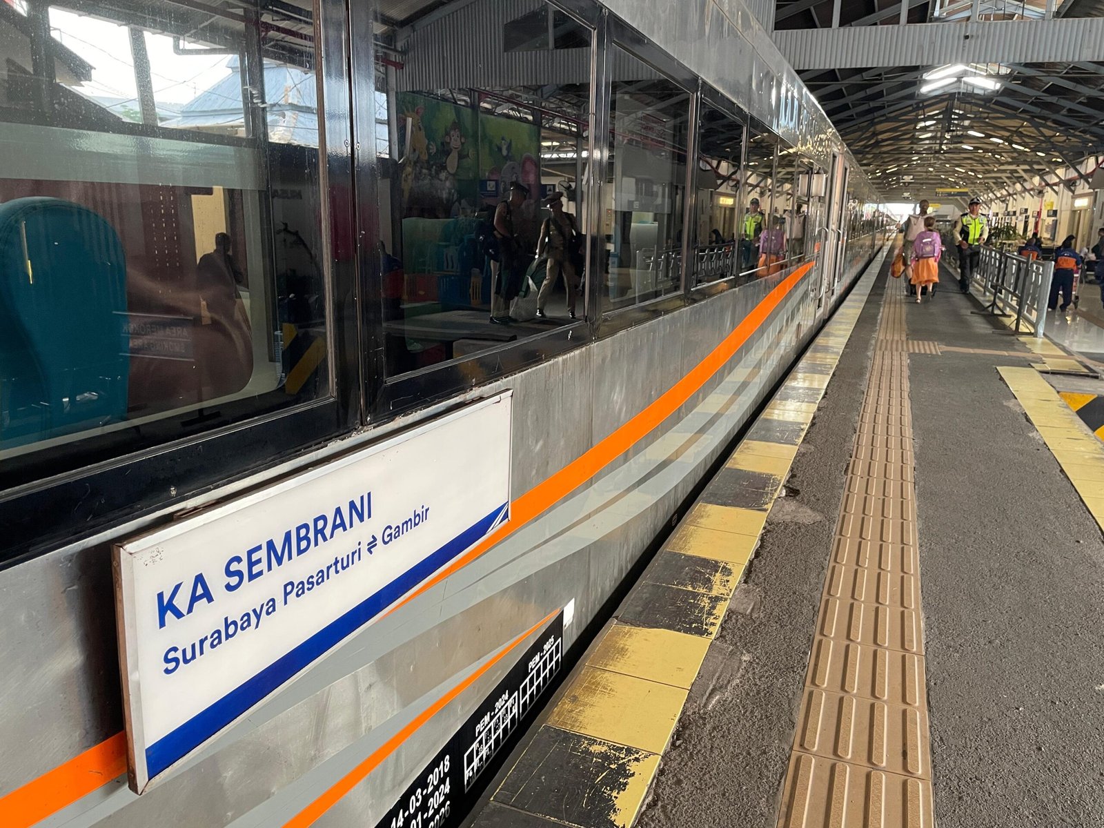 Perjalanan Kereta Api di Daop 8 Surabaya Lebih Cepat pada Gapeka 2025