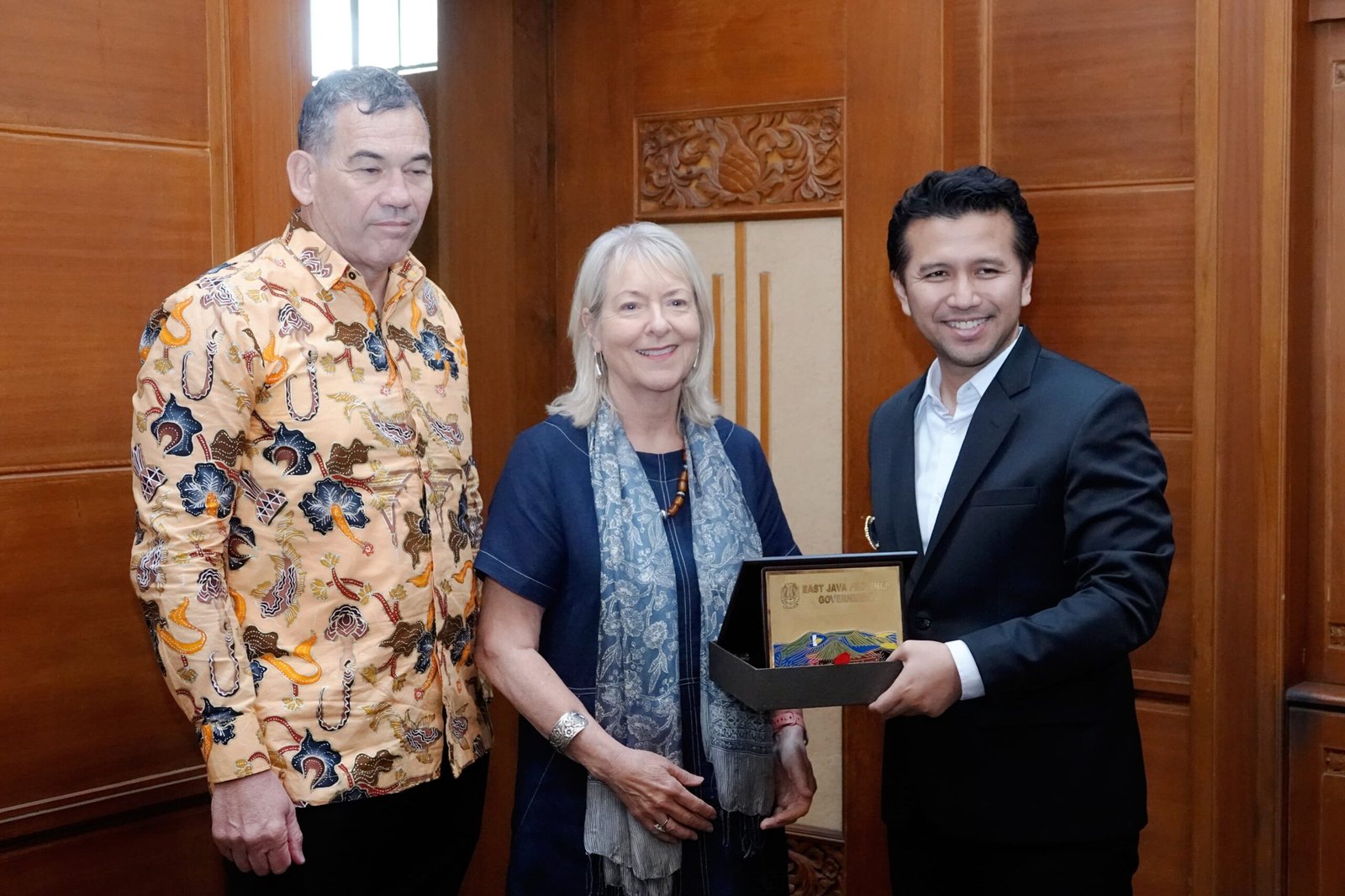 Warisan Kemanusiaan dari Australia Barat, HAEJ Resmi Diserahterimakan kepada Jawa Timur