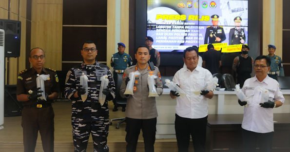 Polres Pacitan Ungkap Penyelundupan 27.650 Benur Ilegal, 2 Tersangka Diamankan