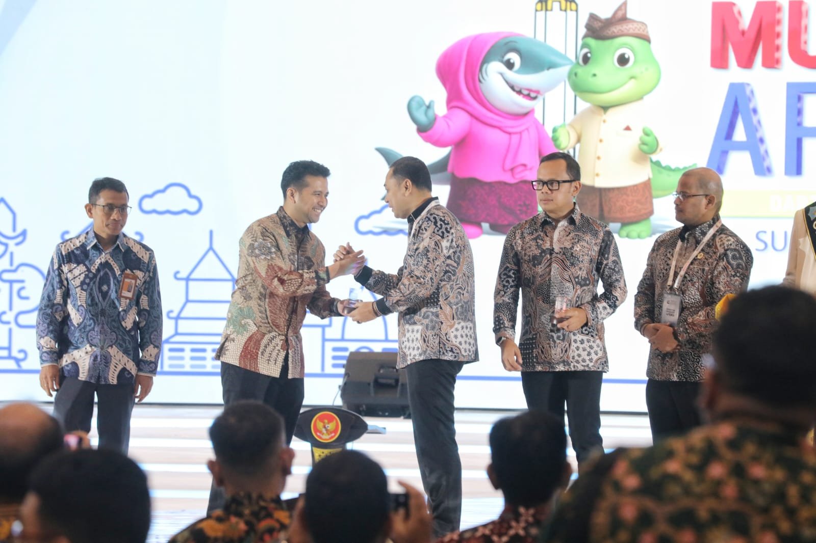 Di Munas APEKSI, Emil Soroti Peran Daerah dalam Ekonomi Nasional
