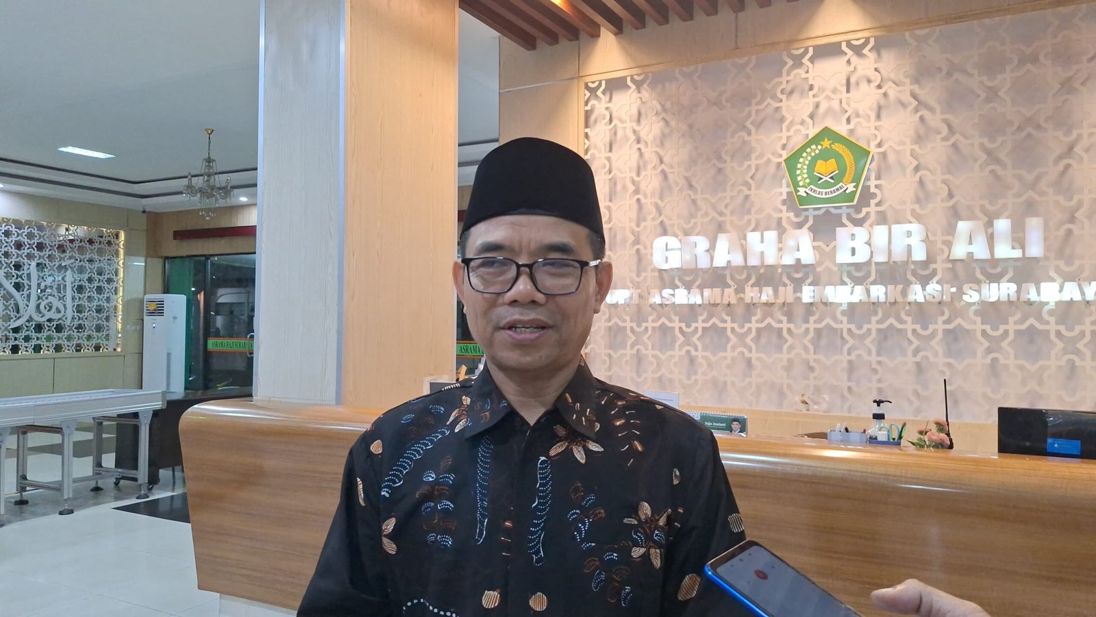 39 Kloter Telah Berangkat, PPIH Surabaya Imbau Jemaah Tetap Sabar dan Ikhlas Jalani Proses Haji