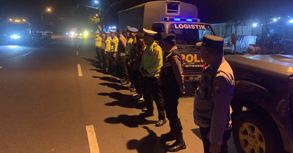 Polres Pasuruan Gencarkan Patroli Malam Cegah Premanisme dan Geng Motor di Operasi Pekat II Semeru 2025
