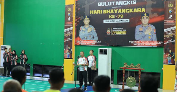Sambut Hari Bhayangkara ke-79, Kapolda Jatim Buka Turnamen Bulutangkis