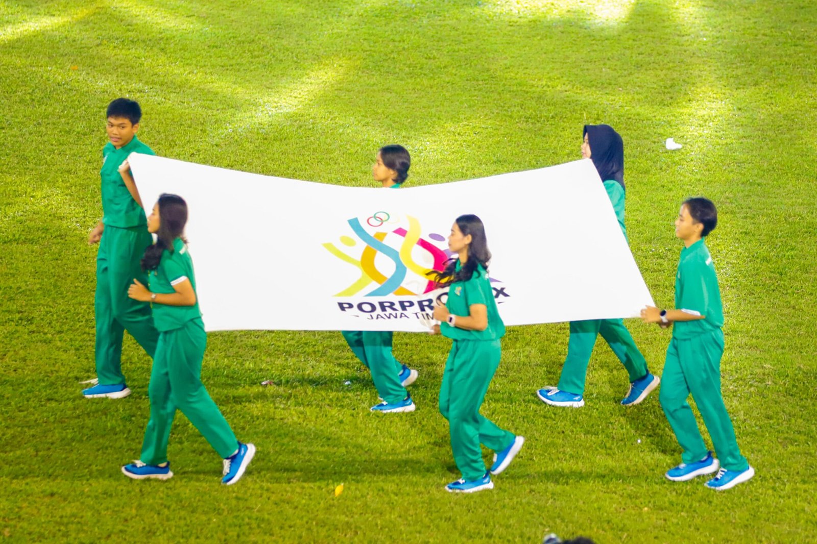Porprov IX Jatim 2025 Resmi Dibuka, Gubernur Khofifah Ajak Atlet Tunjukkan Performa Terbaik