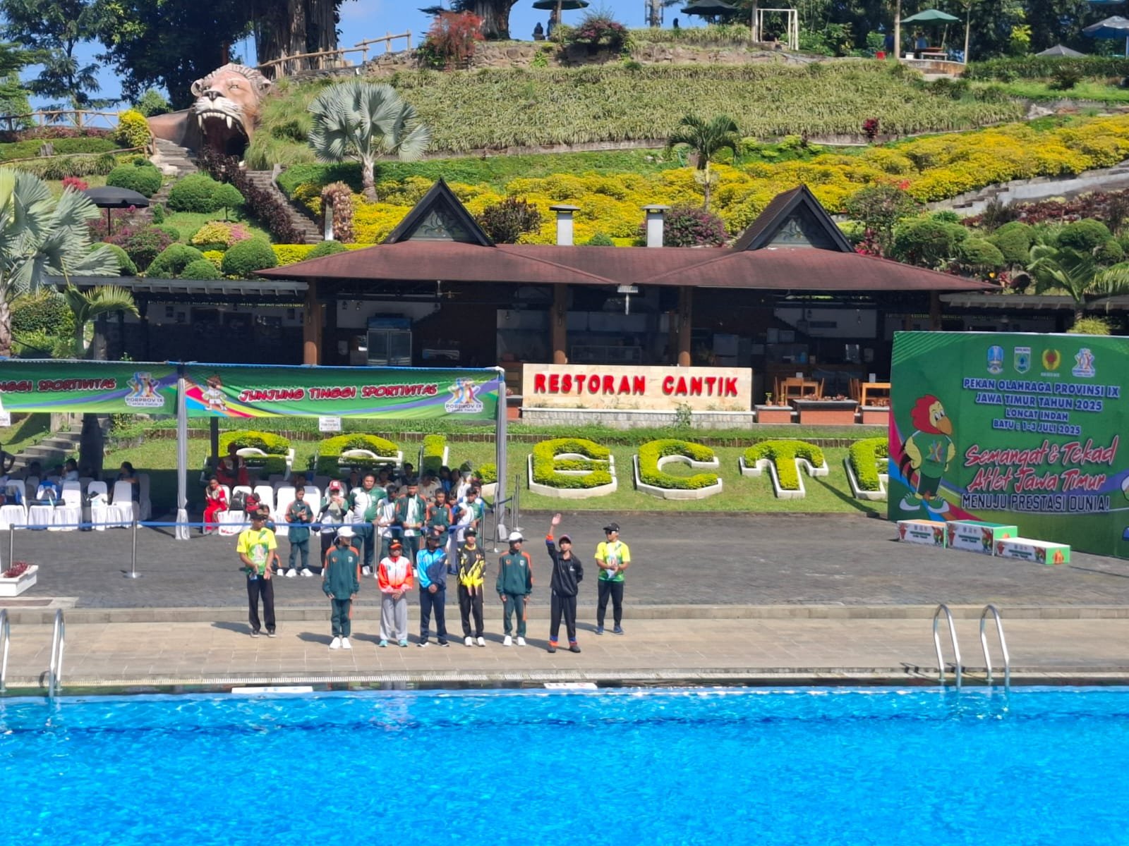 Sifa Kartika Putri Raih Emas Pertama di Debut Cabor Loncat Indah Porprov Jatim IX