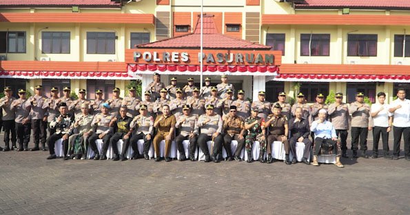 Kapolda Jatim Gelar Coffee Morning di Polres Pasuruan, Perkuat Sinergi Forkopimda dan Tokoh Masyarakat