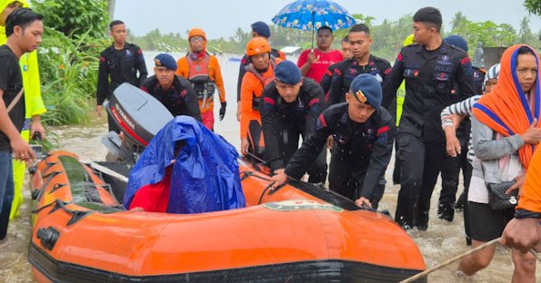 Banjir dan Longsor Melanda Bali, Polri Kerahkan Personel Bantu Penanganan