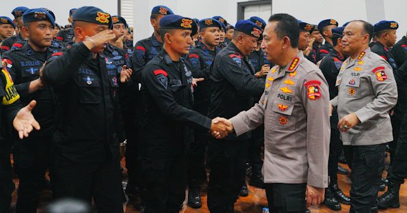 Kunjungi Mako Brimob Kwitang, Kapolri Beri Apresiasi dan Perkuat Motivasi
