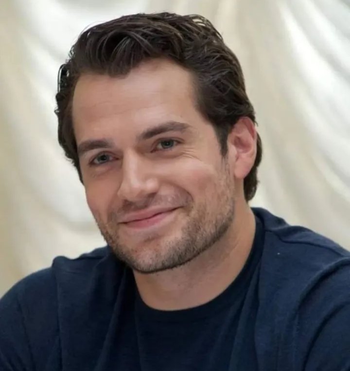 Henry Cavill Cedera, Syuting Remake “Highlander” Ditunda