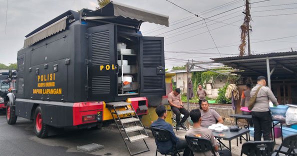 Polda Jatim Dirikan Dapur Lapangan di Ponpes Al Khoziny Sidoarjo