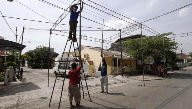 Aturan Baru, Tidak Izin Pasang Tenda Hajatan Bisa Didenda Rp 50 Juta