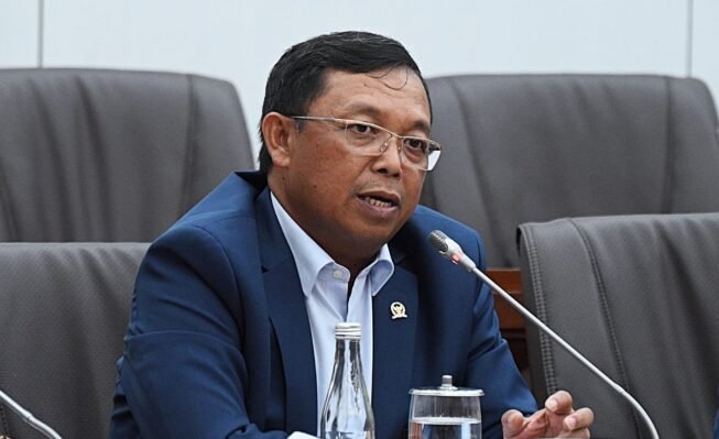 Rencana Kereta Cepat Jakarta-Surabaya Perlu Dikaji Ulang, Berpotensi Memperbesar Utang