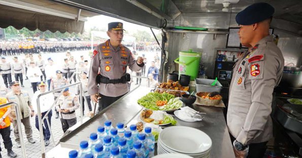 Kapolri Tinjau Sarana-Prasarana Pada Apel Kesiapan Tanggap Bencana di Mako Brimob