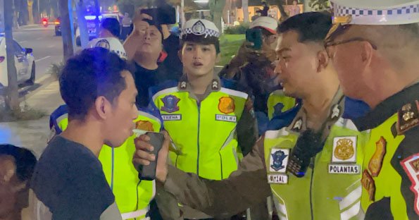 Polisi Gelar Razia Pengemudi Usai Pesta Halloween di Surabaya, Antisipasi Laka Lantas