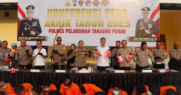 Polres Pelabuhan Tanjung Perak Berhasil Tekan Angka Kriminalitas Hingga 13 Persen di 2025
