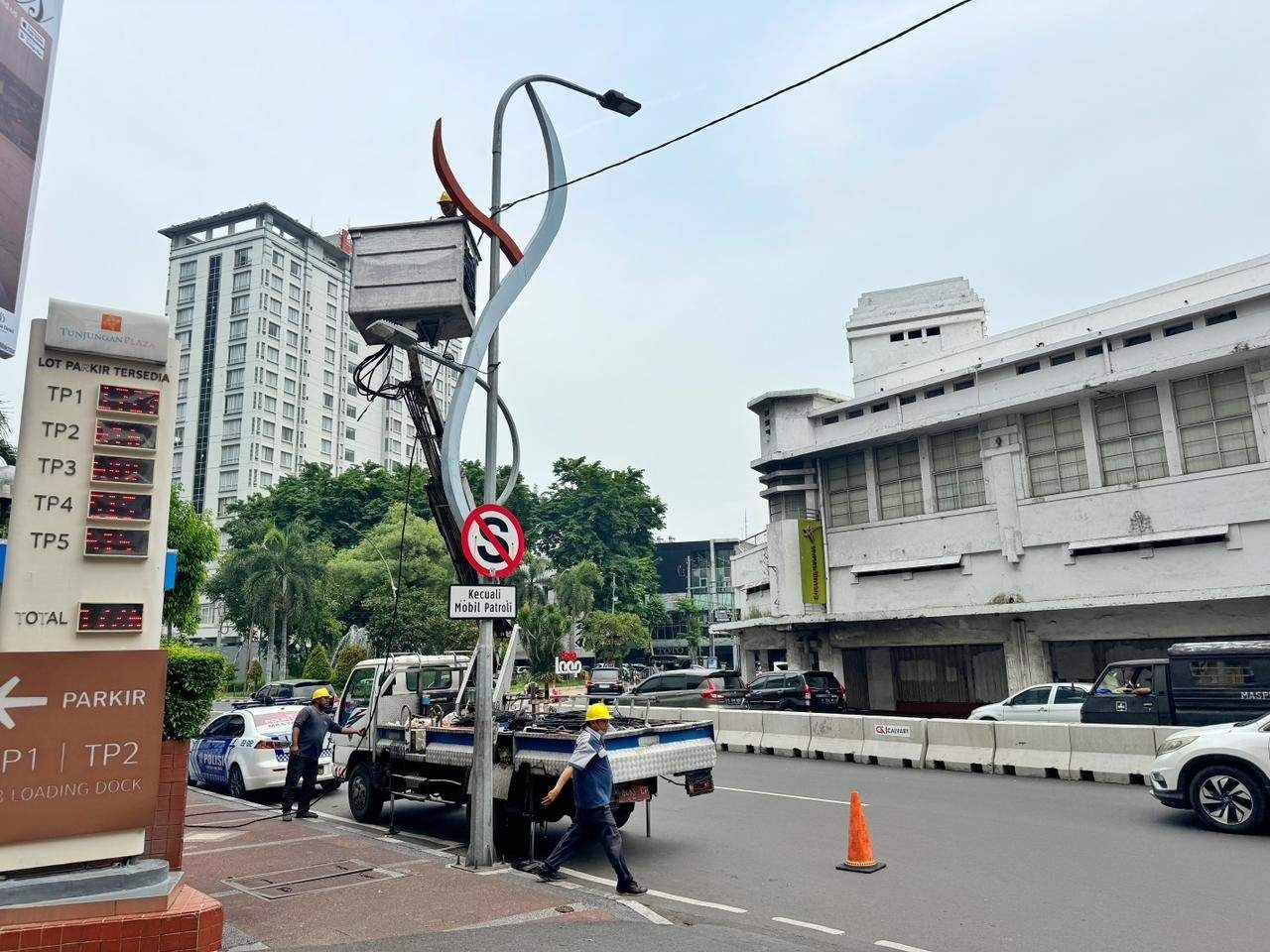 Pemkot Surabaya Siapkan Bonus bagi Warga yang Laporkan Pencurian Kabel PJU