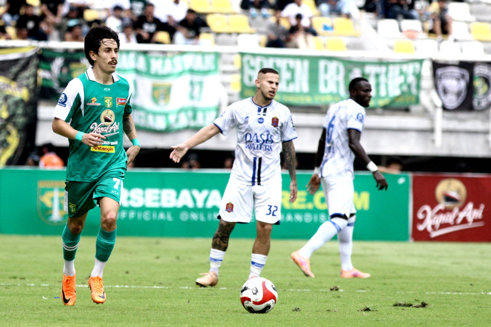 Memang 4-0 Atas Persijap, Rivera Senang Bisa Berikan 3 Poin untuk Persebaya