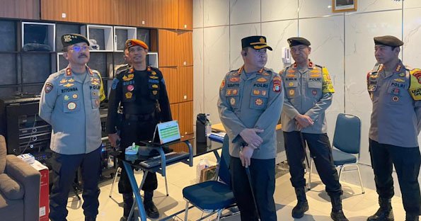 Melalui Pelayanan Terpadu, Polri Pastikan Kesiapan Pengamanan Natal 2025 dan Tahun Baru 2026