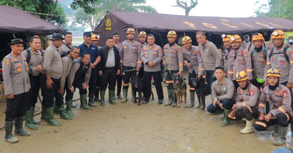 Kabaharkam Polri Tinjau Posko Bencana di Aceh Tamiang, Pastikan Kelancaran Distribusi Bantuan Logistik