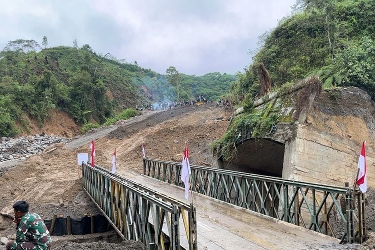 Presiden Perintahkan Kemenhan Beli 100 Jembatan Bailey Dari Luar Negeri