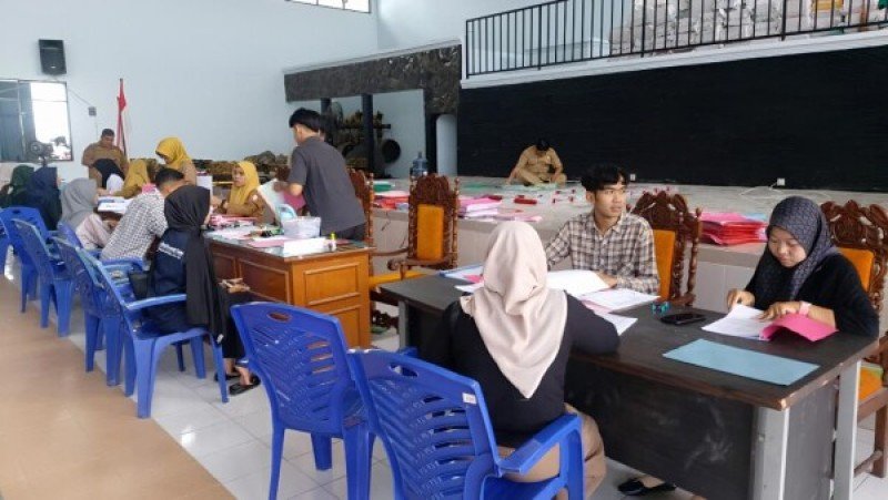 Pemkab Bojonegoro Berikan Beasiswa PEM Akamigas Cepu Sesuai Regulasi