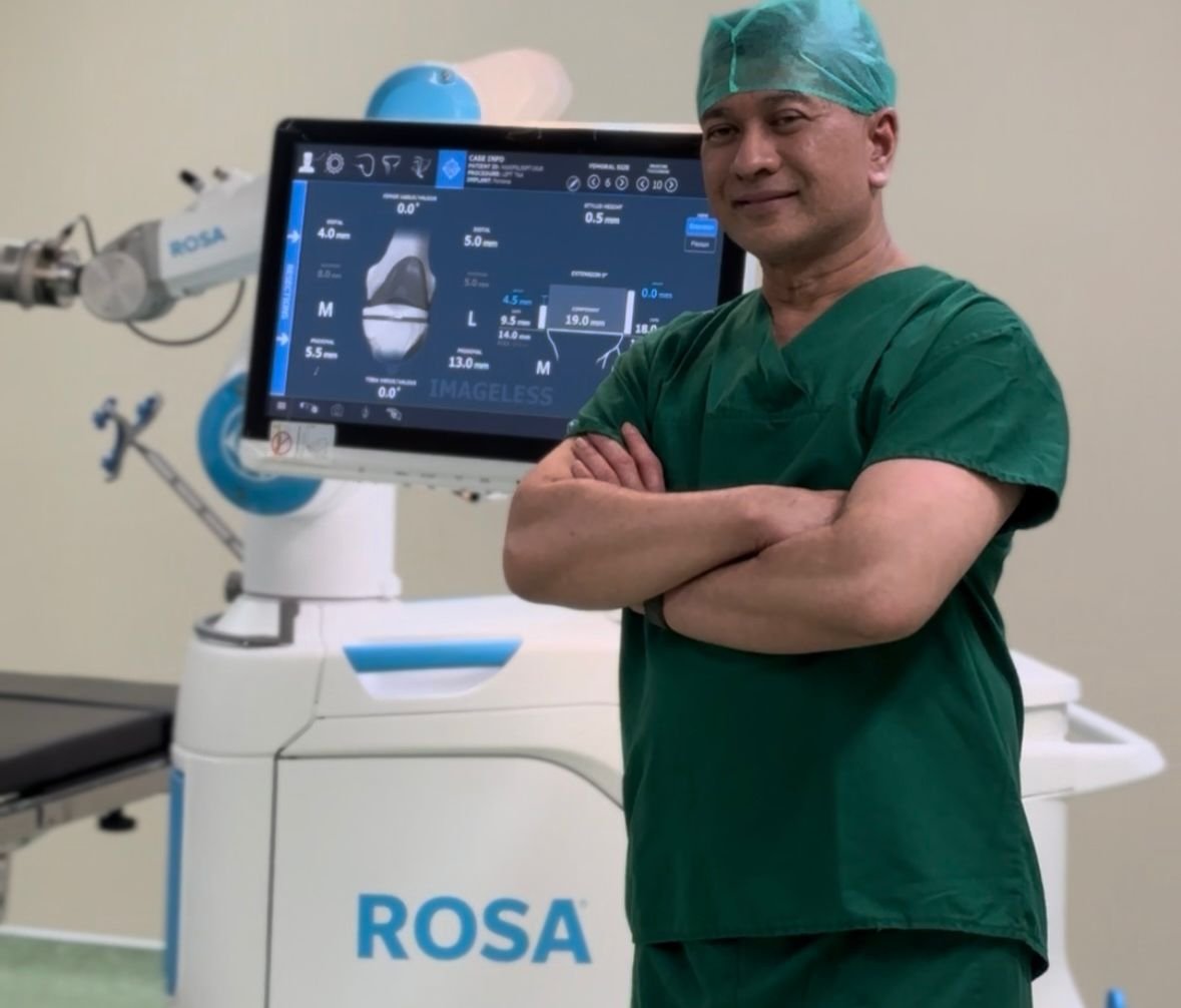 Warga Jatim Kini Tak Perlu ke Luar Negeri, Operasi Lutut Presisi Tinggi Hadir di Surabaya