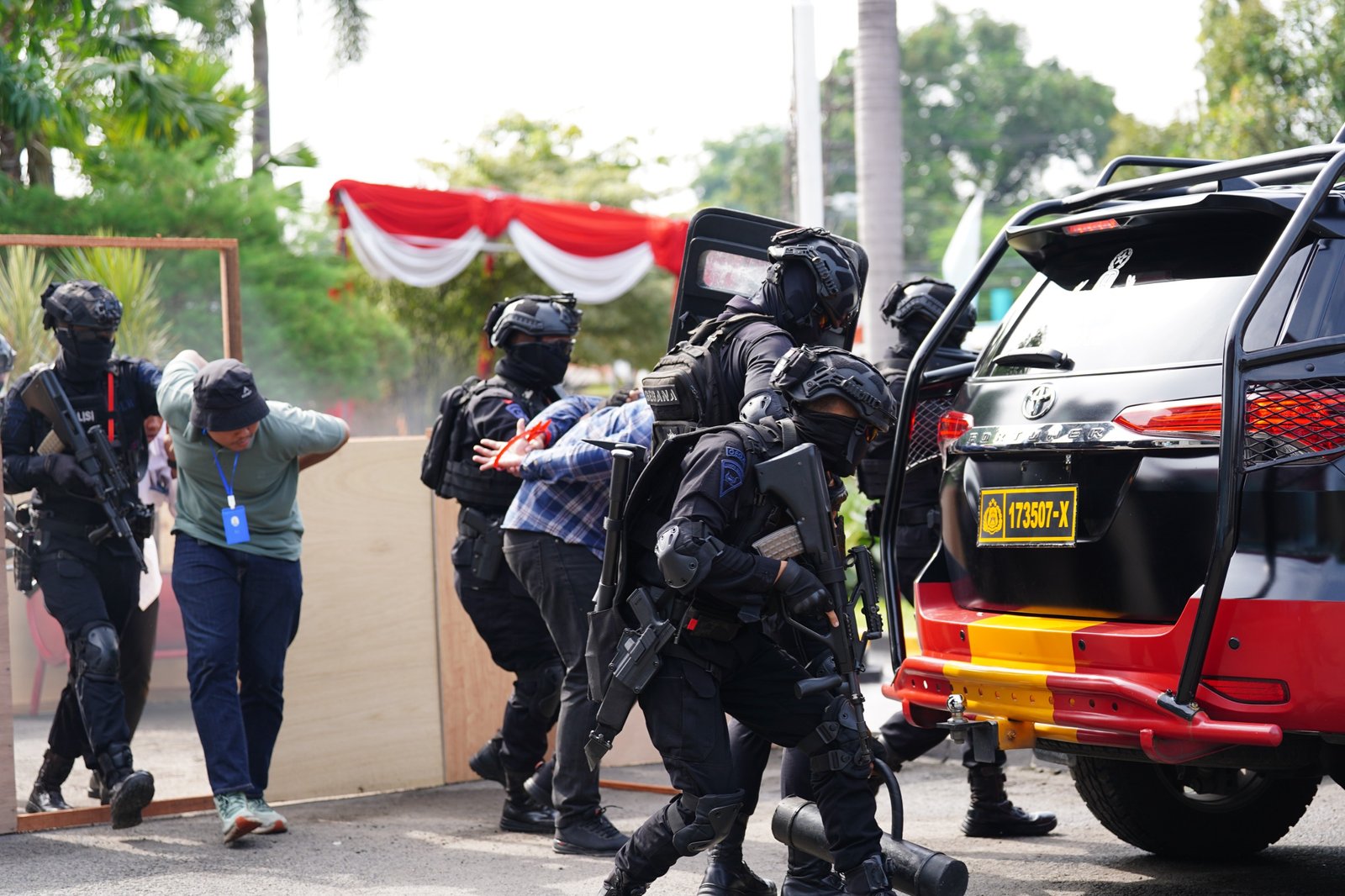 Bulan K3 Nasional 2026, PLN UIT JBM Gelar Simulasi Teror dan Kebakaran